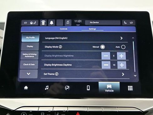 Certified 2022 Jeep Compass Limited image 38