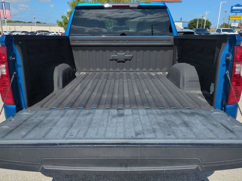 Used 2022 Chevrolet Silverado 1500 Custom RWD image 25