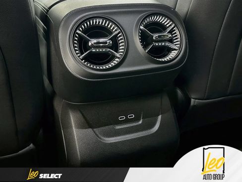 Used 2024 Chevrolet Blazer EV LT AWD/4WD image 28