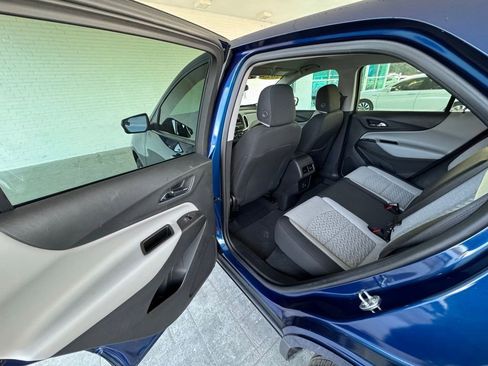 Used 2023 Chevrolet Equinox LS image 19
