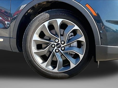 Used 2023 Lincoln Nautilus Reserve w/ Equipment Group 201A AWD/4WD image 9