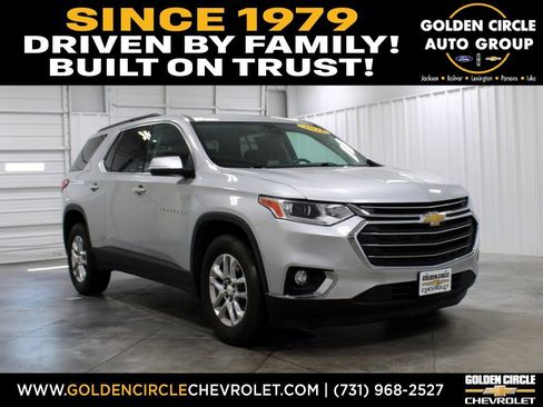 Used 2021 Chevrolet Traverse LT w/ LPO, Cargo Package image 1