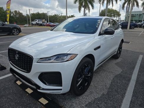 Used 2026 Jaguar F-PACE R-Dynamic S image 3