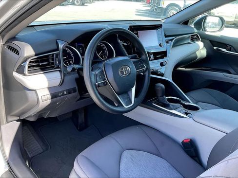 Used 2021 Toyota Camry LE FWD image 2