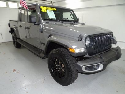 Used 2021 Jeep Gladiator Sport