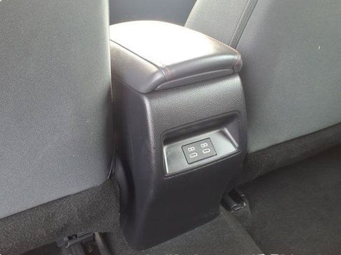 Certified 2025 Toyota Corolla SE FWD image 19