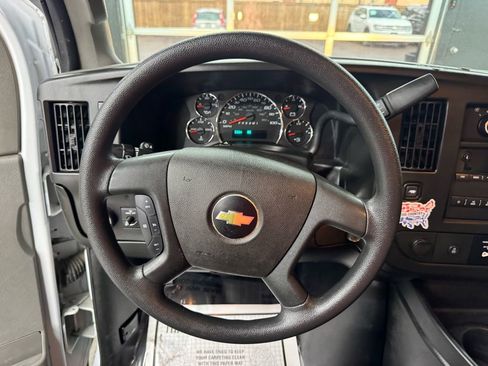 Used 2021 Chevrolet Express 3500 w/ Power Convenience Package image 14