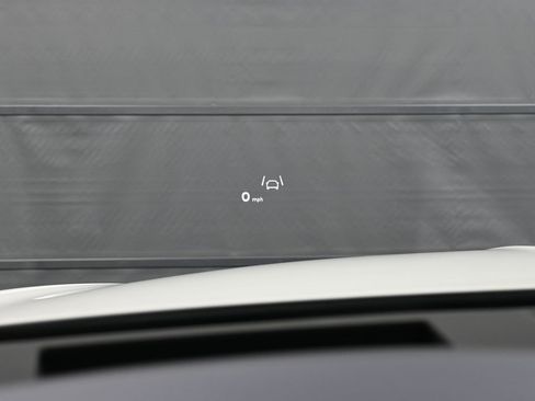 Certified 2024 Bentley Bentayga Plug-In Hybrid image 20