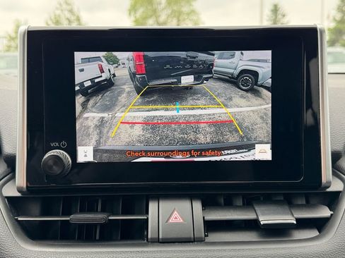 Certified 2023 Toyota RAV4 XLE AWD/4WD image 22