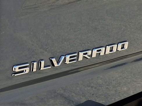 Certified 2025 Chevrolet Silverado 1500 RST AWD/4WD image 33
