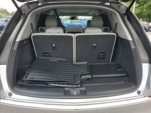Certified 2024 Acura MDX FWD w/ Technology Package image 9