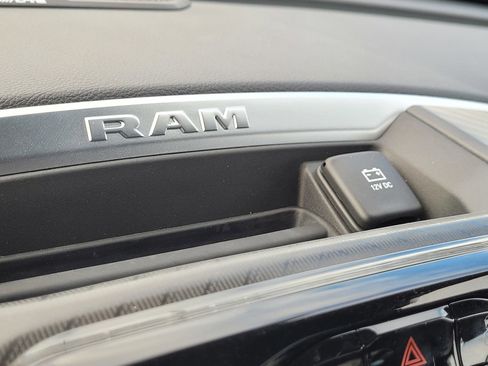 New 2026 RAM 2500 Big Horn AWD/4WD image 19