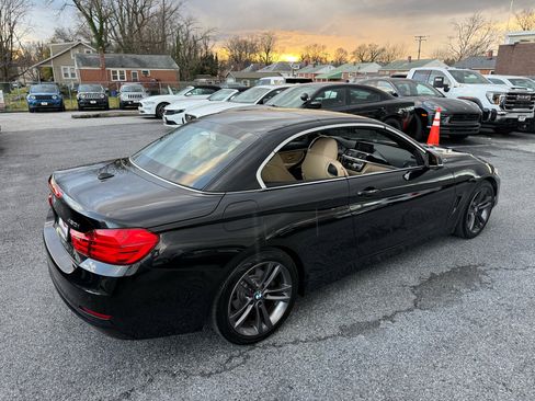 Used 2017 BMW 430i Convertible image 10