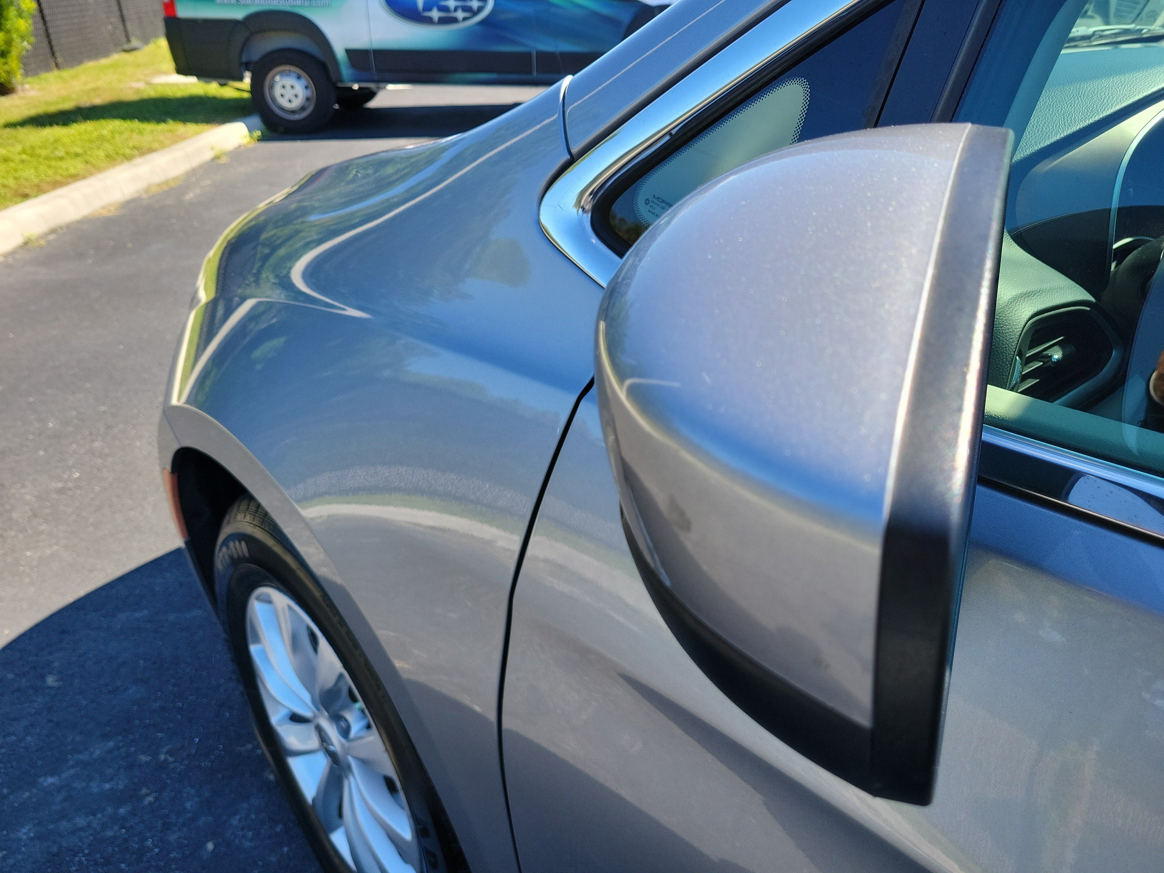 Used 2019 Chrysler Pacifica LX w/ Tire & Wheel Group FWD image 11