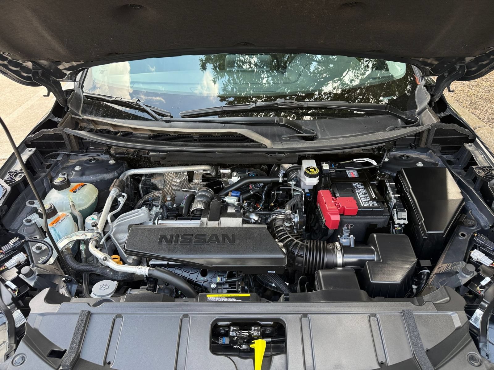 Used 2026 Nissan Rogue SV AWD/4WD image 33
