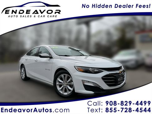 Used 2022 Chevrolet Malibu LT image 1