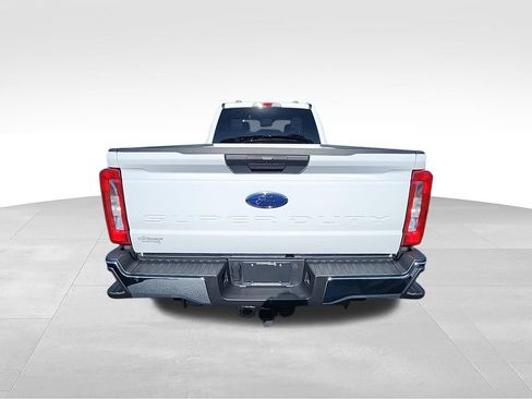 Used 2026 Ford F350 XLT AWD/4WD image 7