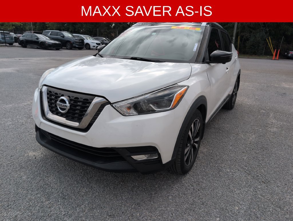 Used 2018 Nissan Kicks SR FWD image 4