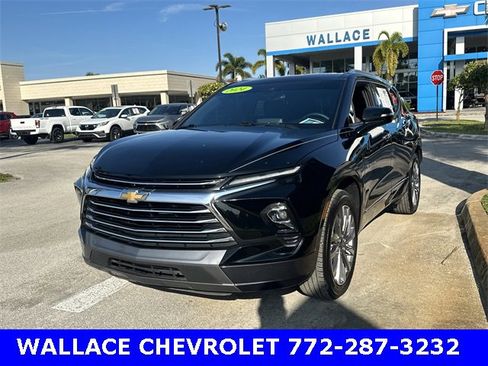 Certified 2024 Chevrolet Blazer Premier image 3