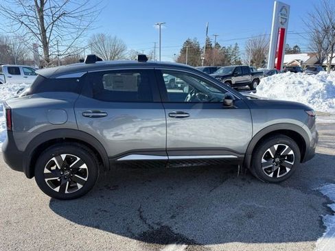New 2026 Nissan Kicks SV w/ Cold Weather Package image 4