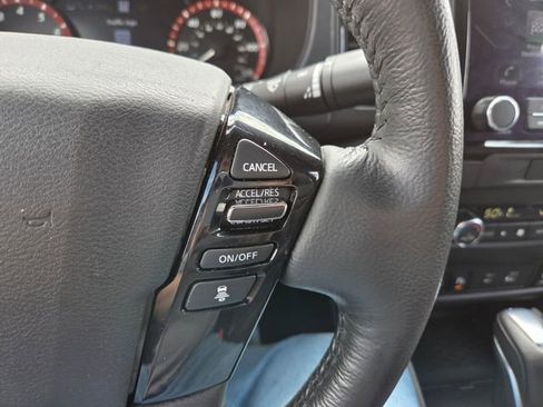 Used 2022 Nissan Frontier PRO-4X w/ Pro-4X Premium Package AWD/4WD image 19