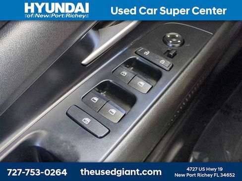 Certified 2023 Hyundai Elantra SEL w/ Convenience Package FWD image 24