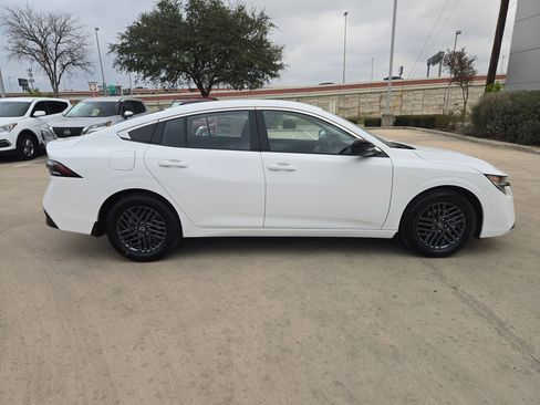 New 2026 Nissan Sentra SV w/ Floor Mat Package FWD image 2