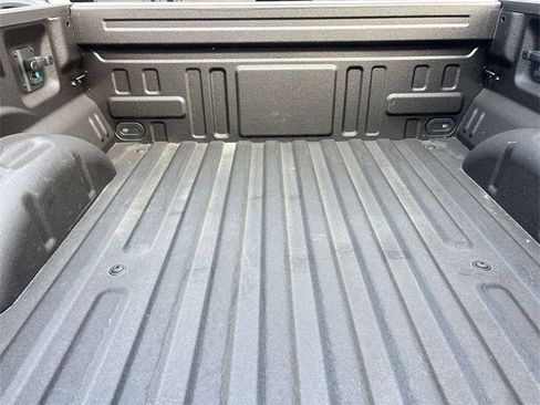 Used 2024 Ford F150 Lariat w/ FX4 Off-Road Package image 5