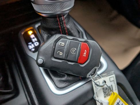 Used 2018 Jeep Wrangler Unlimited Rubicon image 20