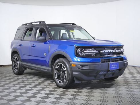 Certified 2023 Ford Bronco Sport Outer Banks w/ Tech Package AWD/4WD image 1