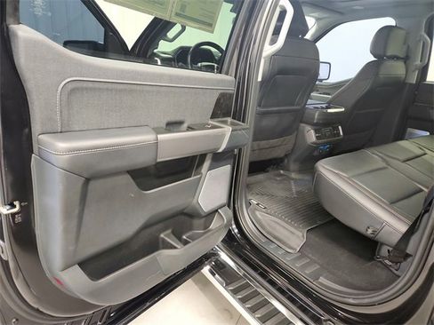 Used 2023 Ford F150 Lariat w/ Equipment Group 502A High image 33