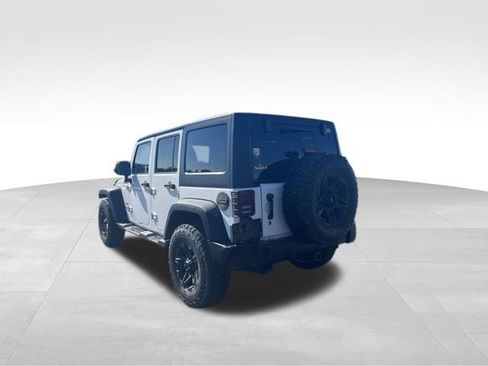 Used 2012 Jeep Wrangler Unlimited Sport AWD/4WD image 3