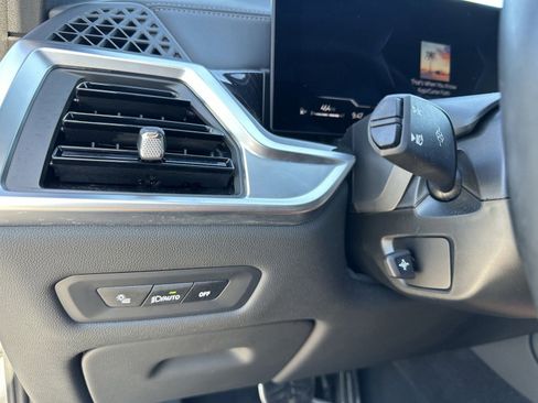 Certified 2025 BMW X5 xDrive40i AWD/4WD image 33