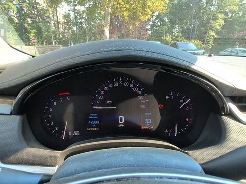 Used 2016 Cadillac XTS Luxury w/ Driver Awareness Package FWD image 12