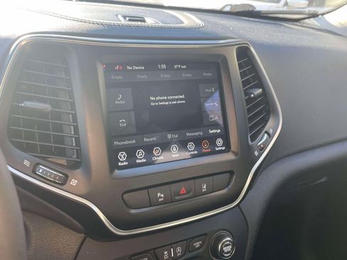 Used 2022 Jeep Cherokee 4WD Altitude image 27