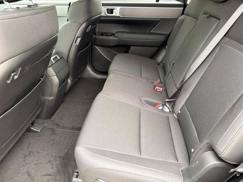 New 2026 Hyundai Santa Fe SE FWD image 11