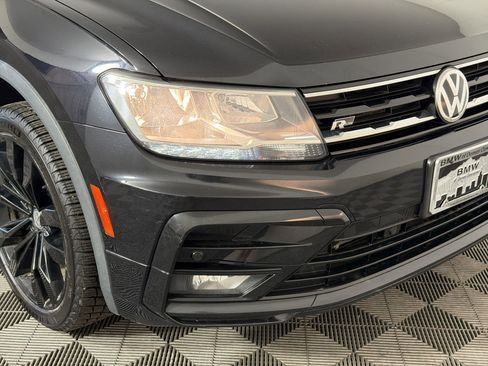 Used 2021 Volkswagen Tiguan SE R-Line image 11
