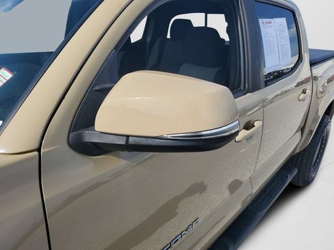 Certified 2020 Toyota Tacoma TRD Sport AWD/4WD image 26