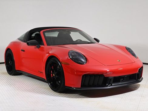 Certified 2026 Porsche 911 Targa 4 GTS image 9