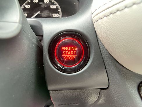 New 2026 Honda HR-V EX-L image 27