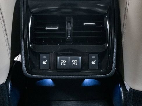 Used 2020 Toyota Avalon Limited w/ Advanced Safety Package FWD image 31