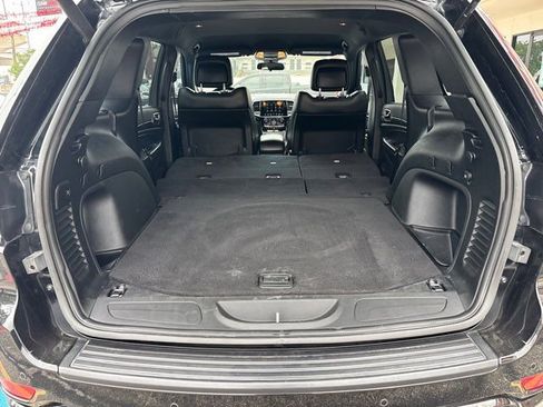 Used 2021 Jeep Grand Cherokee Laredo X RWD image 12