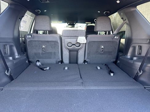 New 2026 Honda Pilot Sport image 17