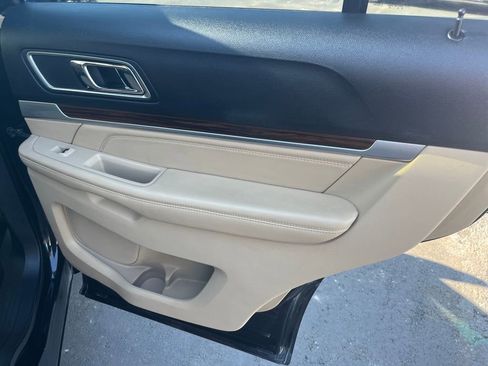 Used 2016 Ford Explorer Limited w/ Equipment Group 303A image 25