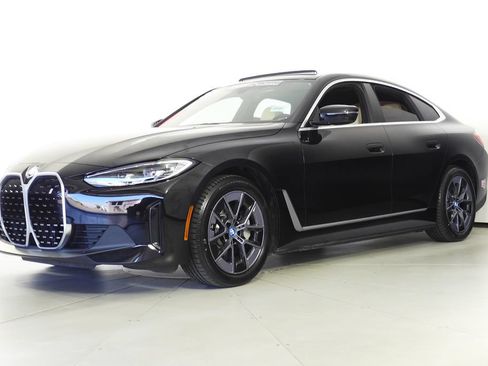 Used 2024 BMW i4 eDrive35 w/ Premium Package RWD image 2