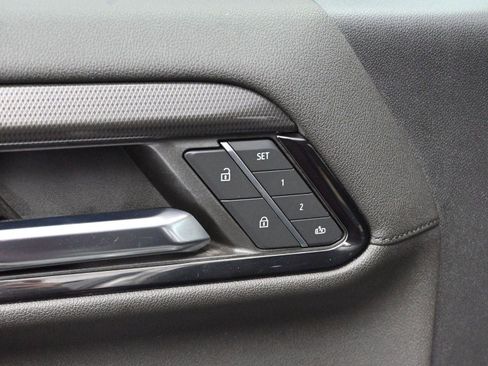 Used 2024 GMC Sierra 3500 AT4 w/ AT4 Premium Plus Package image 10