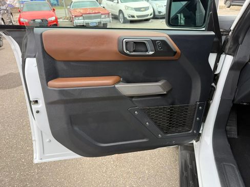 Used 2023 Ford Bronco Outer Banks w/ Sasquatch Package image 20