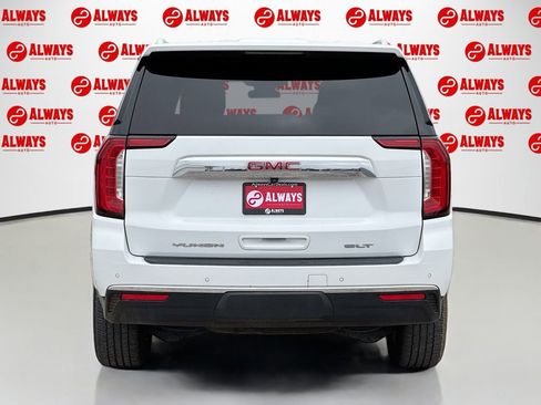 Used 2023 GMC Yukon XL SLT AWD/4WD image 7