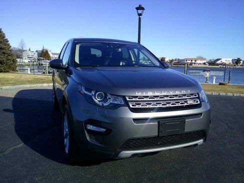 Used 2018 Land Rover Discovery Sport HSE image 21