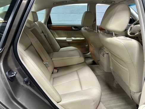 Used 2007 INFINITI M35 x w/ Technology Pkg image 11